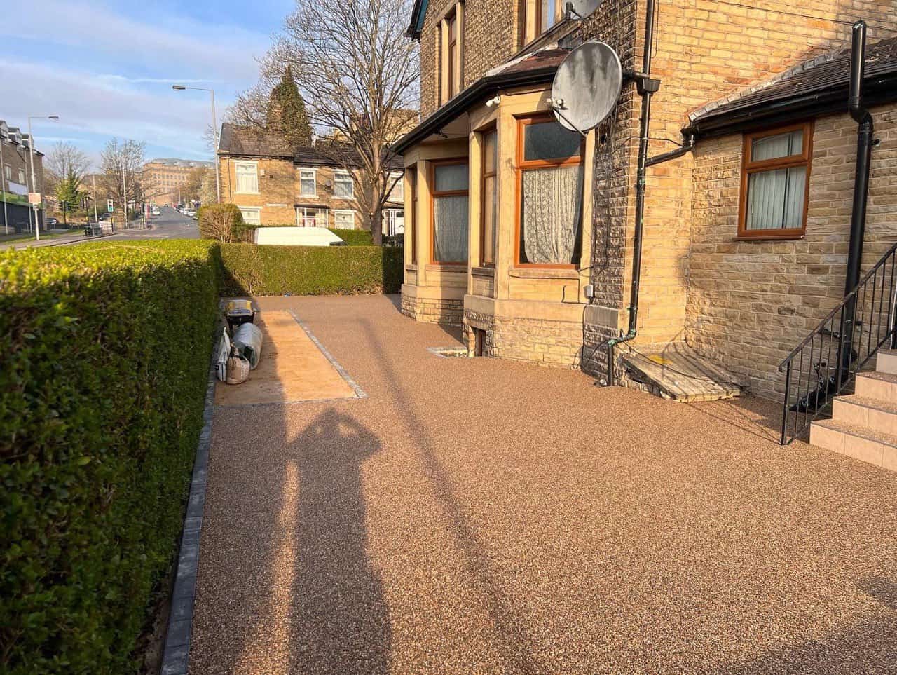 This is a photo of a resin patio installed in Epping Forest by Epping Forest Resin Driveways