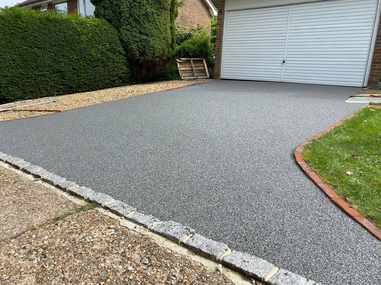 This is a photo of a resin driveway installed in Epping Forest by Epping Forest Resin Driveways